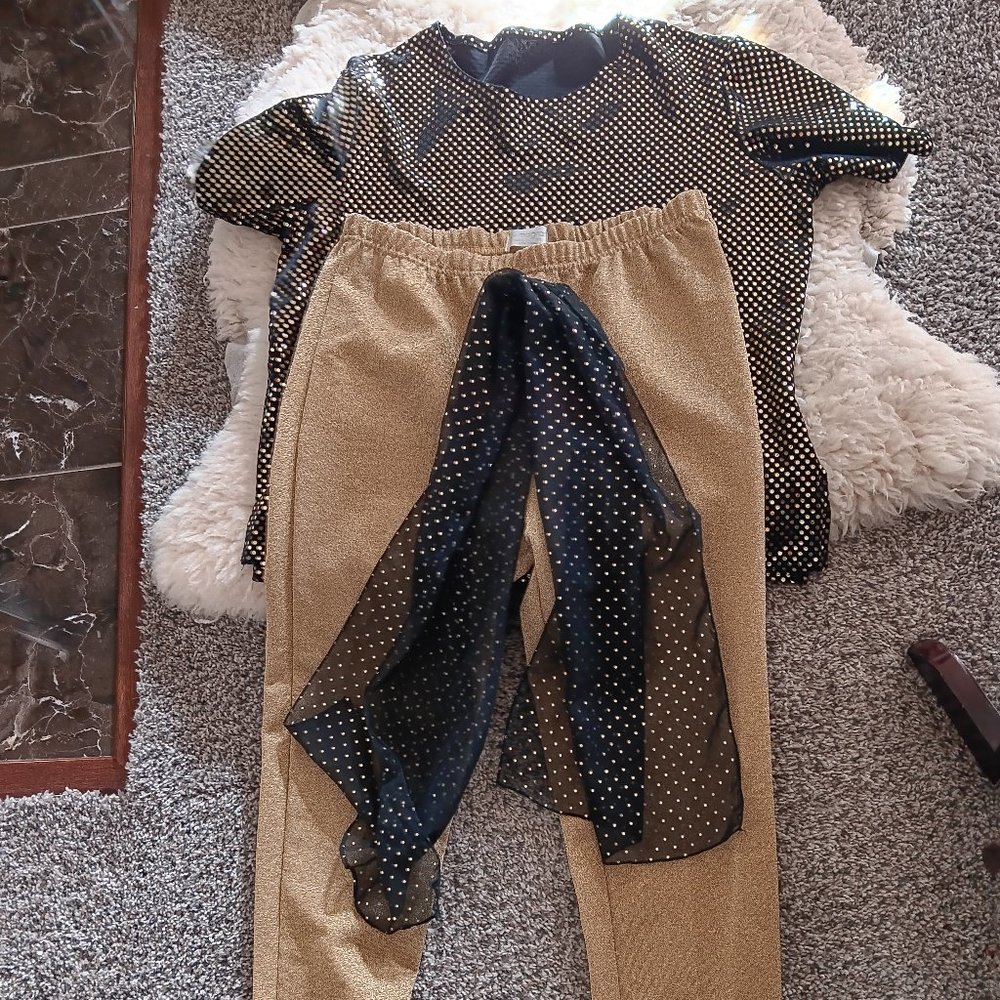 Gold outfit